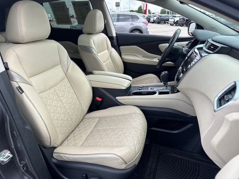 Used 2020 Nissan Murano Platinum w/ Cargo Package FWD image 12
