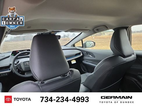 Used 2025 Toyota Prius XLE image 24