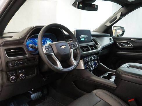 Used 2023 Chevrolet Tahoe LT AWD/4WD image 7