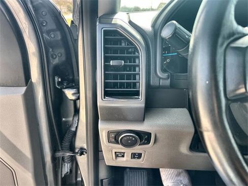 Used 2017 Ford F150 XLT w/ Equipment Group 301A Mid image 16