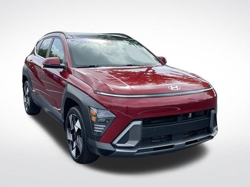 Used 2024 Hyundai Kona Limited AWD/4WD image 8