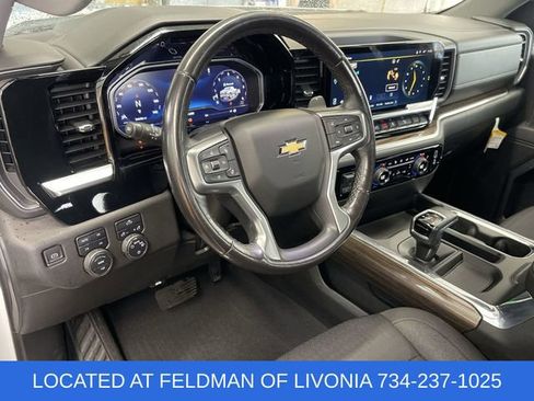 Used 2023 Chevrolet Silverado 1500 LT image 10