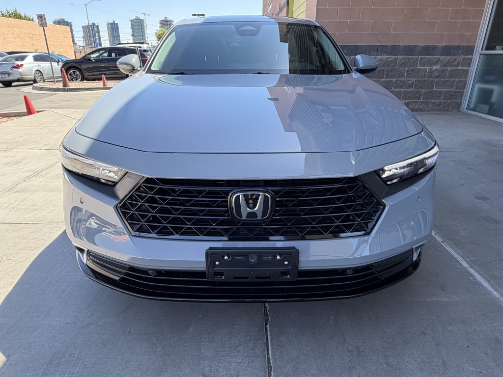 Used 2024 Honda Accord Touring image 10