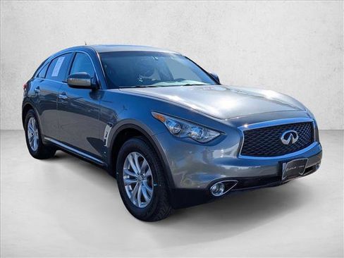 Used 2017 INFINITI QX70 AWD image 4