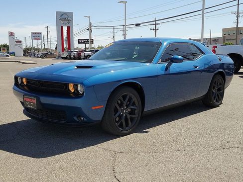 Used 2023 Dodge Challenger SXT w/ Blacktop Package RWD image 5