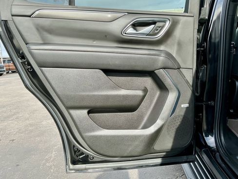 Used 2021 GMC Yukon AT4 w/ Rear Media and Nav Package image 32