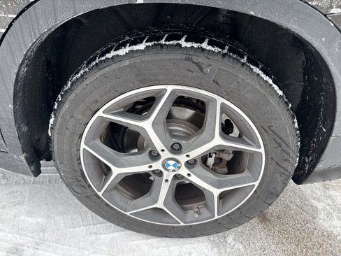 Used 2017 BMW X1 xDrive28i image 11