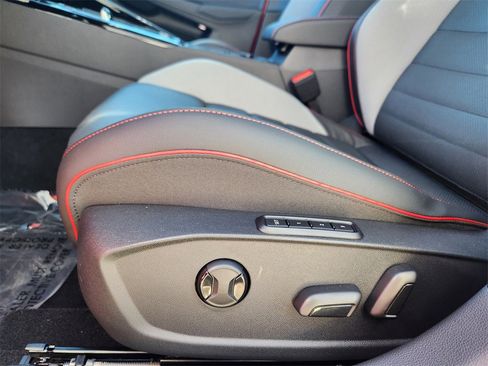 New 2026 Volkswagen GTI SE image 7