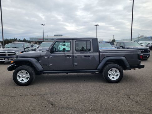 Used 2020 Jeep Gladiator Sport w/ Quick Order Package 24S image 12