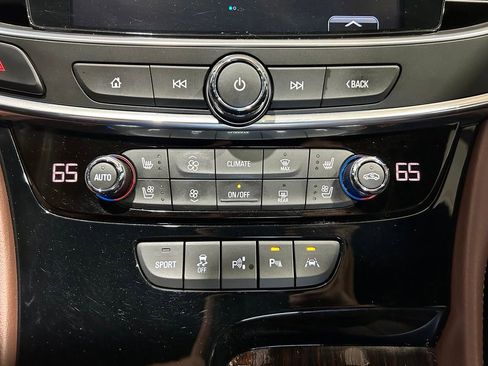 Used 2019 Buick LaCrosse Avenir w/ Driver Confidence Package II AWD/4WD image 37