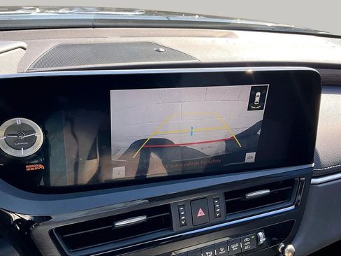 Used 2023 Lexus ES 300h w/ Premium Package FWD image 26