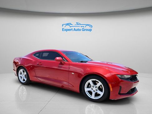 Used 2021 Chevrolet Camaro LT RWD image 1