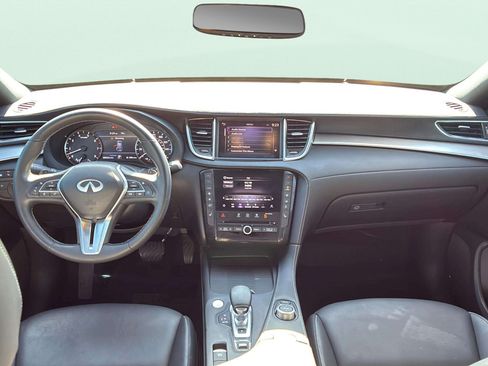 Used 2021 INFINITI QX50 Luxe w/ Appearance Package FWD image 24