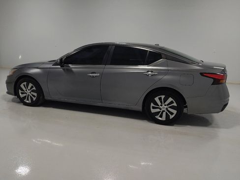 Used 2019 Nissan Altima 2.5 S image 3