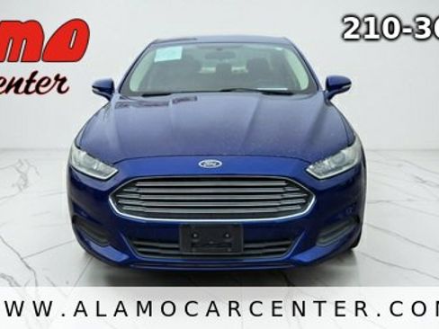 Used 2016 Ford Fusion SE FWD image 8