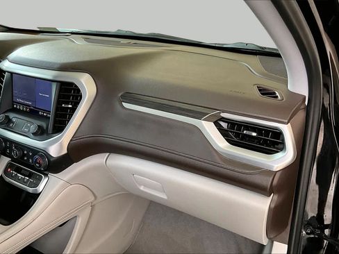 Used 2022 GMC Acadia SLT w/ Preferred Package FWD image 19