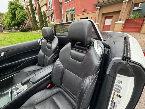 Used 2018 Mercedes-Benz SL 550 image 37
