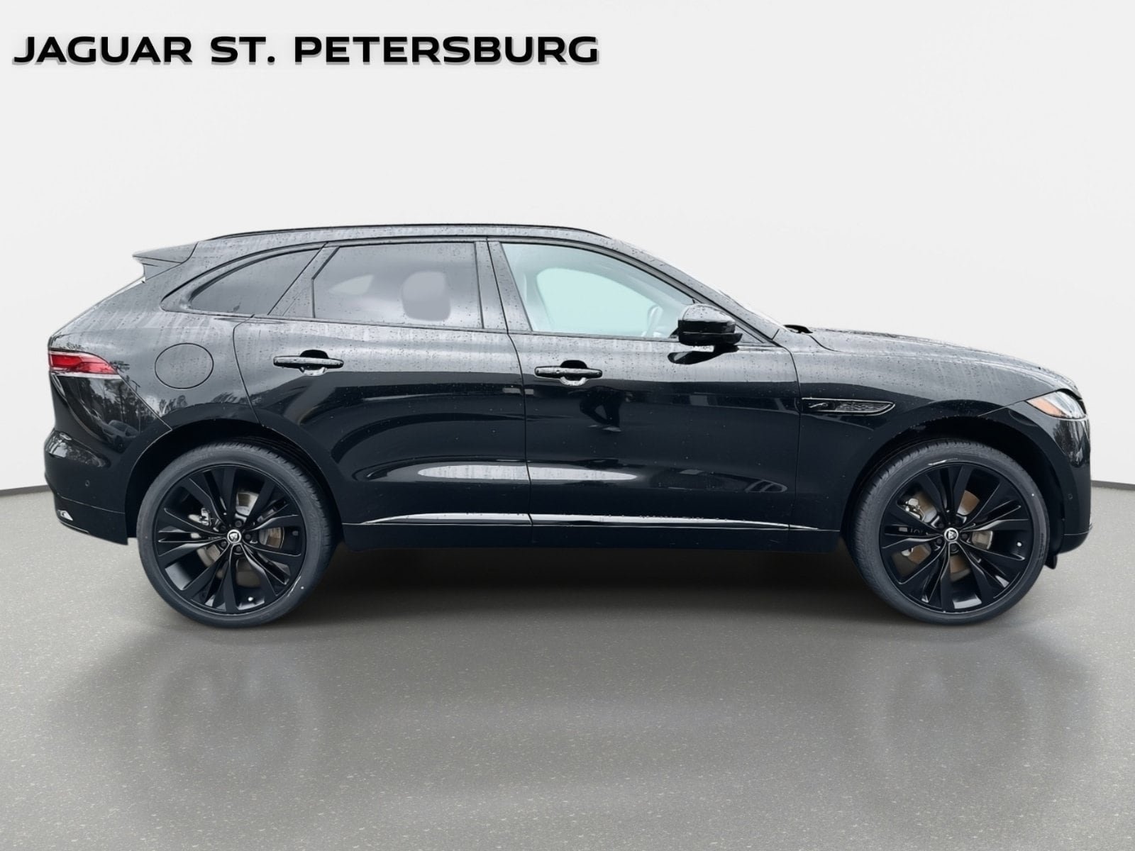 Used 2026 Jaguar F-PACE R-Dynamic S AWD/4WD image 5