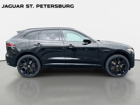 Used 2026 Jaguar F-PACE R-Dynamic S AWD/4WD image 5