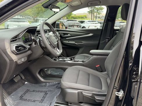 Used 2023 Chevrolet Bolt EUV LT w/ Driver Confidence Package FWD image 16
