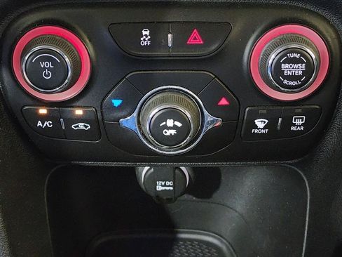 Used 2013 Dodge Dart SXT w/ SXT Special Edition Group FWD image 19