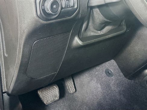 Used 2020 Jeep Wrangler Unlimited Sport image 10