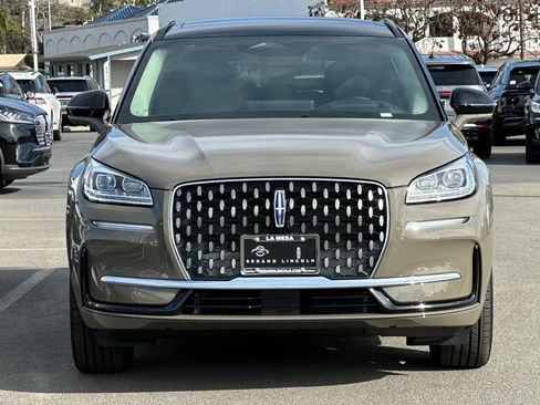 New 2025 Lincoln Corsair Grand Touring w/ Equipment Group 302A AWD/4WD image 8
