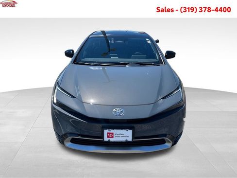Certified 2026 Toyota Prius Plug-In Hybrid w/ Limited Premium Package FWD image 11