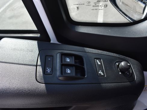 New 2026 RAM ProMaster 2500 w/ Premium Convenience Group image 25