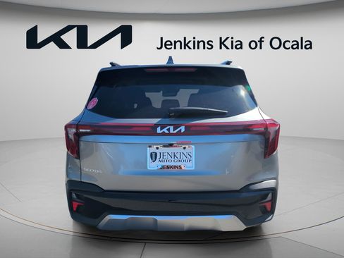 New 2026 Kia Seltos S image 4