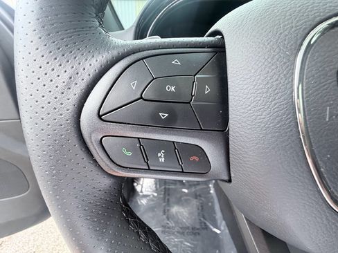 Used 2025 Dodge Durango R/T AWD/4WD image 15
