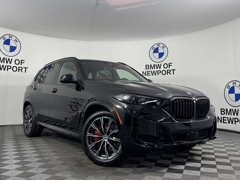 New 2026 BMW X5 xDrive40i w/ M Sport Package AWD/4WD image 3