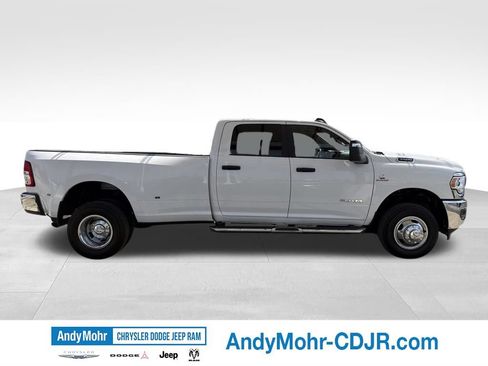 Used 2024 RAM 3500 Big Horn AWD/4WD image 8