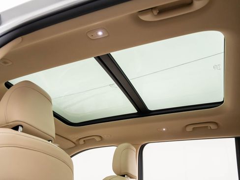 Used 2021 Jeep Grand Cherokee L Limited w/ Trailer Tow Group (B) image 19