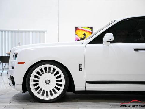 Used 2022 Rolls-Royce Cullinan image 20