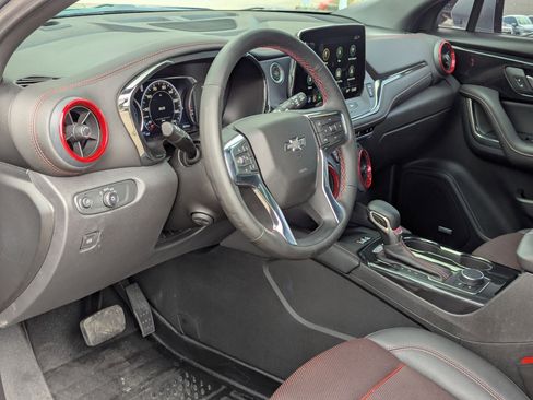 Used 2025 Chevrolet Blazer RS w/ Enhanced Convenience Package image 13