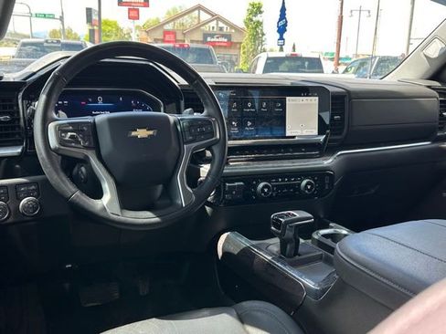 Used 2023 Chevrolet Silverado 1500 LTZ w/ LTZ Convenience Package II AWD/4WD image 16