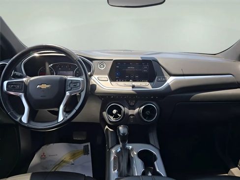 Used 2020 Chevrolet Blazer LT image 13