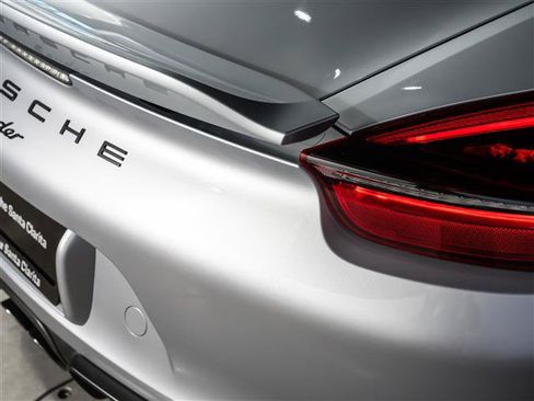 Certified 2016 Porsche Boxster Spyder RWD image 39