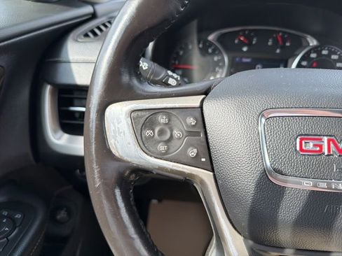 Used 2018 GMC Terrain Denali w/ Advanced Safety Package image 28