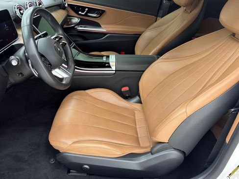 Used 2024 Mercedes-Benz CLE 300 4MATIC Coupe image 5