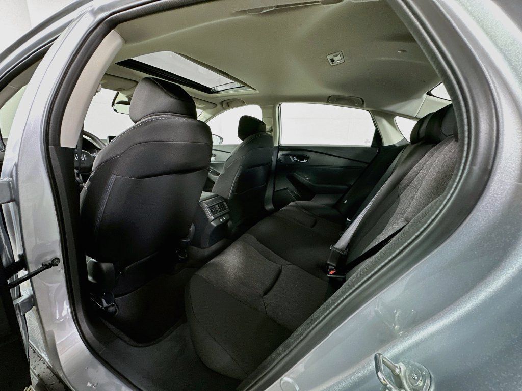 Used 2026 Honda Accord SE image 4
