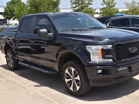 Used 2019 Ford F150 XL w/ Equipment Group 101A Mid AWD/4WD image 4