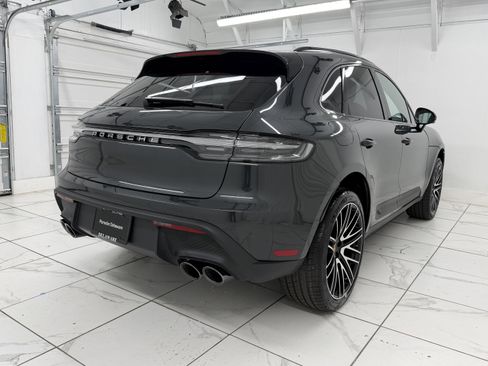 Certified 2026 Porsche Macan AWD/4WD image 12
