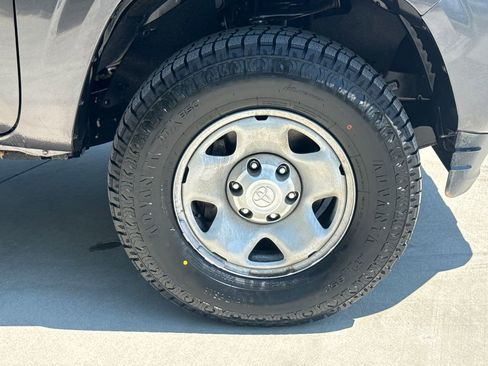 Used 2023 Toyota Tacoma SR5 RWD image 11