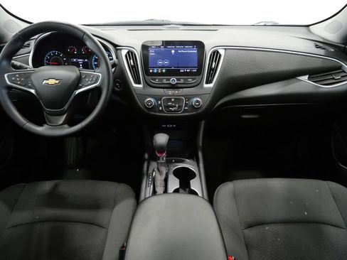 Used 2023 Chevrolet Malibu RS FWD image 9