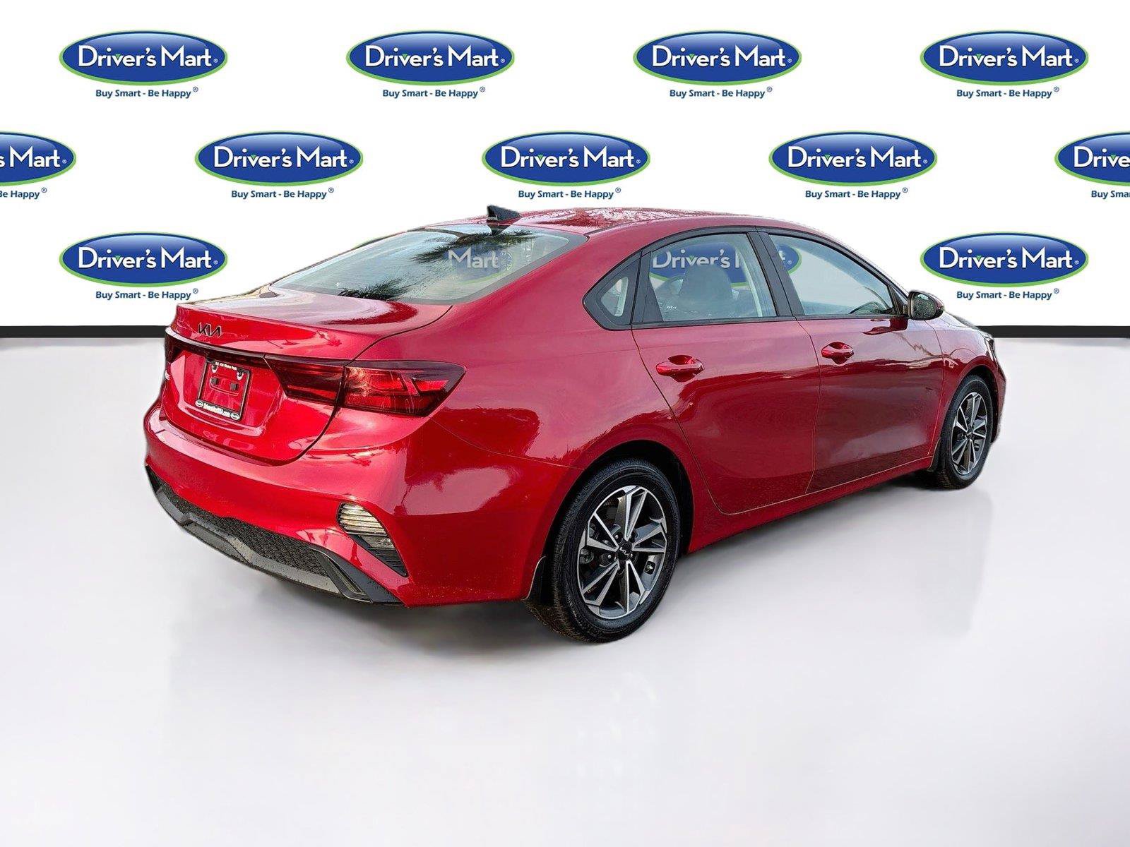 Used 2022 Kia Forte LXS w/ LXS Technology Package FWD image 7