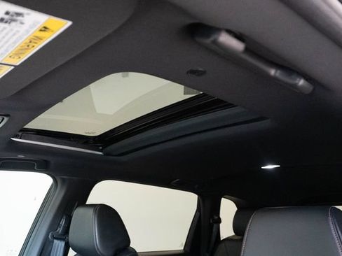 Used 2025 Honda CR-V Sport-L image 6