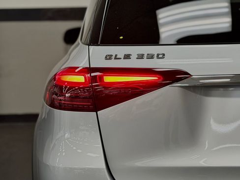 Used 2026 Mercedes-Benz GLE 350 4MATIC image 13