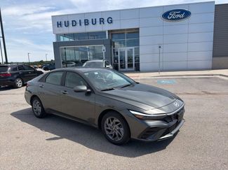 Used 2024 Hyundai Elantra SEL FWD video 1